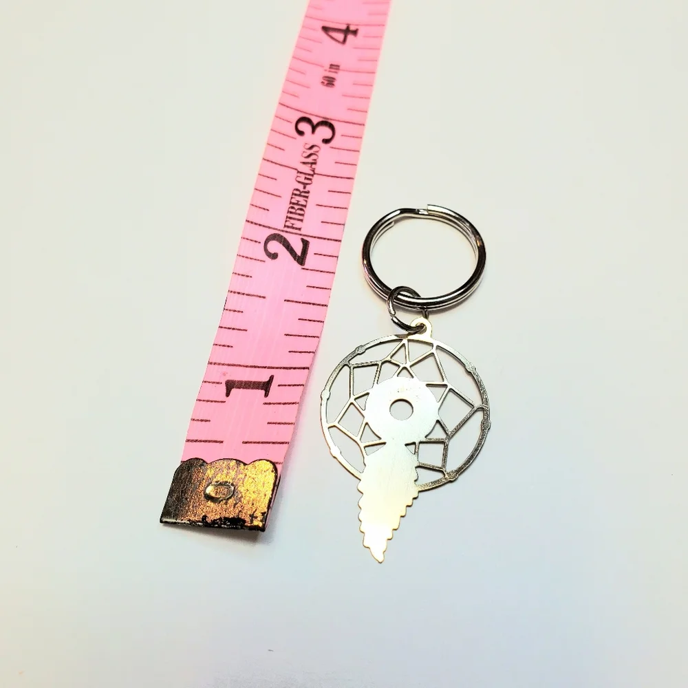 Metal dream catcher keychain